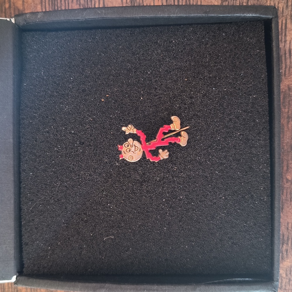 Vintage Reddy Kilowatt Stick Pin - Picture 10 of 12